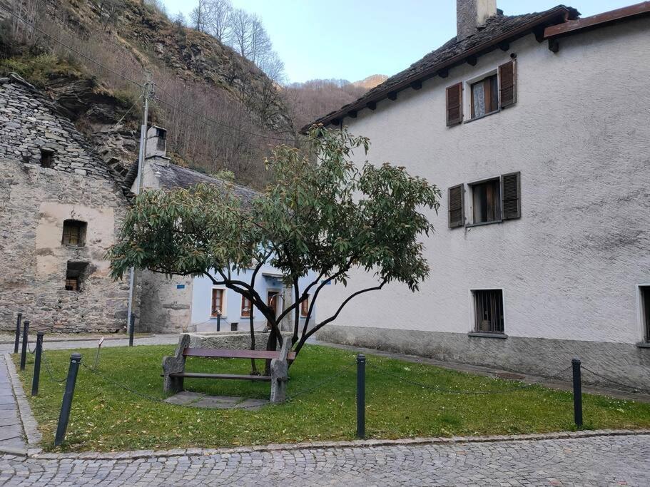 Armonia Edificio Storico Del 1563. Apartment Cevio Exterior photo